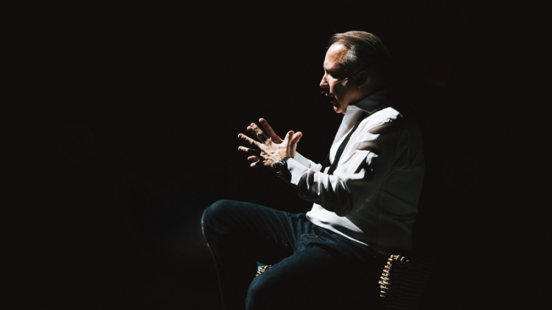 MAR JENNINGS: ONE-MAN SHOW LIVE READING