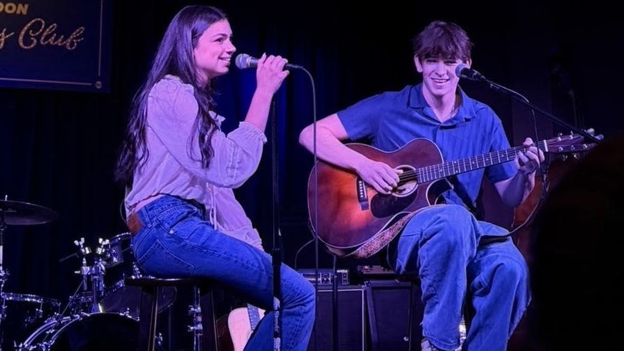 An Evening with Isla Gold, Harper Saletan, and Band