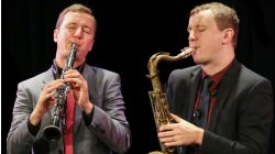 Anderson Brothers play Harry Warren